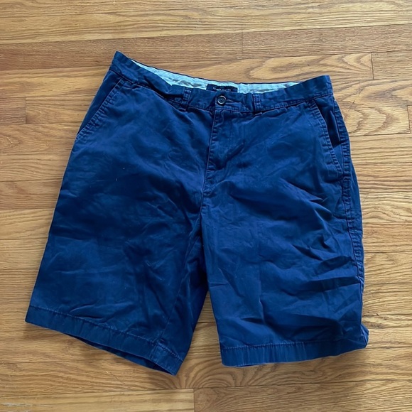 Mens Tommy Hilfiger Shorts size 36 - Picture 1 of 3
